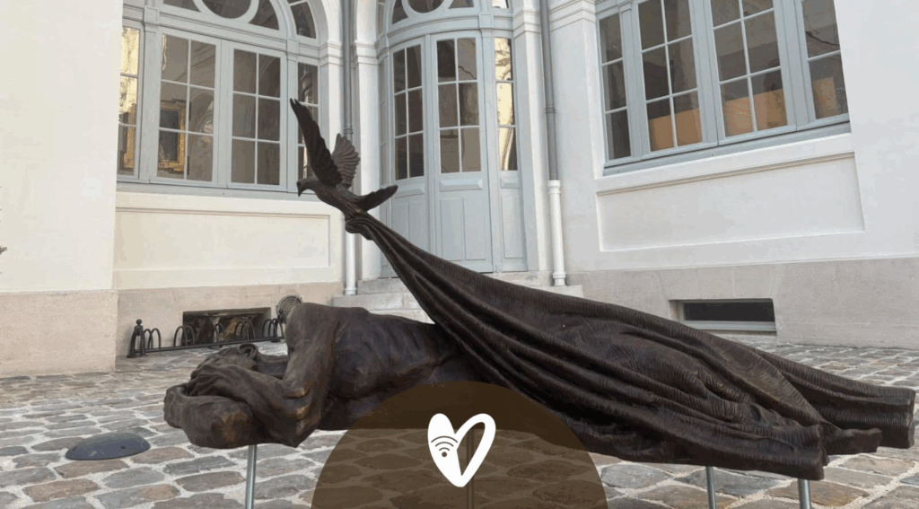 Nueva escultura instalada en la Casa Madre de los Vicentinos en París